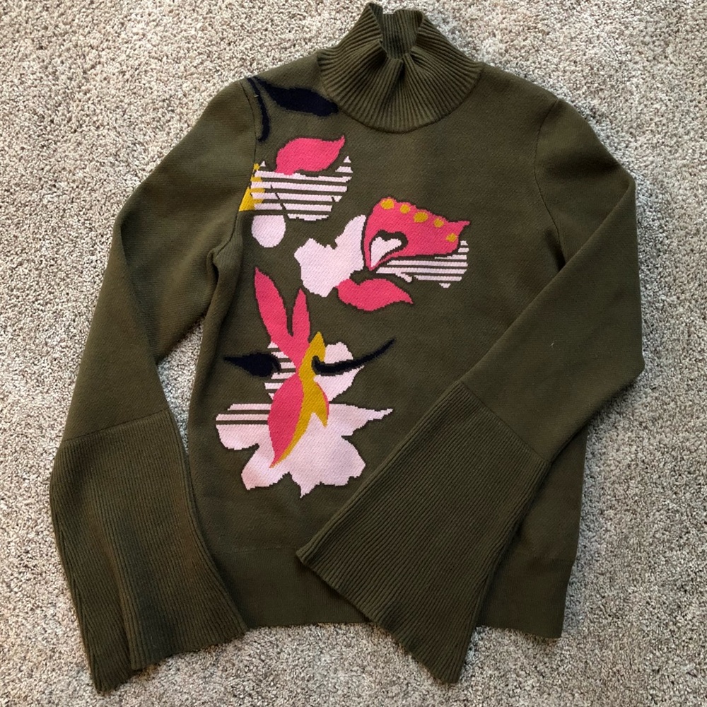 NWOT Anthropologie Bell-sleeve sweater